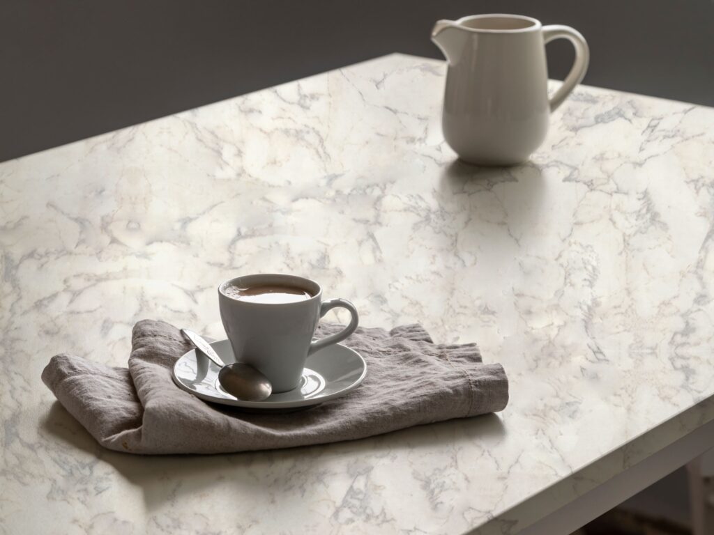 Компакт плита HPL 5682 Carrara Marble