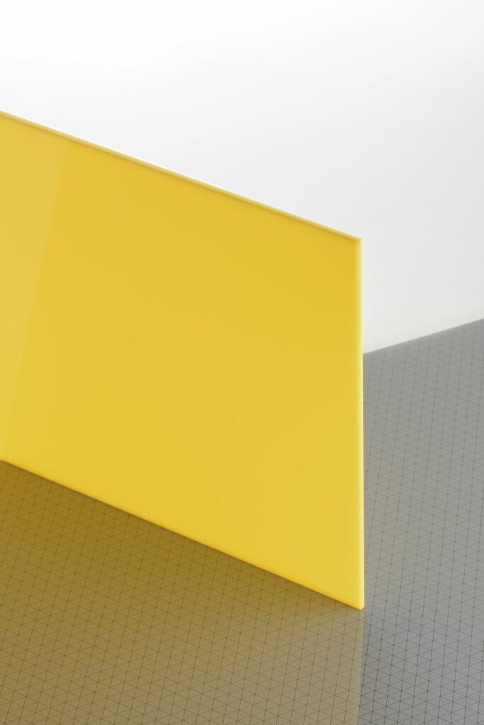 Оргстекло желтое Plexiglas GS 1H01 3х2030х3050мм